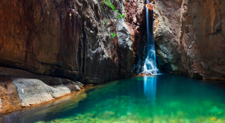 Travel theLowdownunder: Exploring Australia’s Hidden Gems